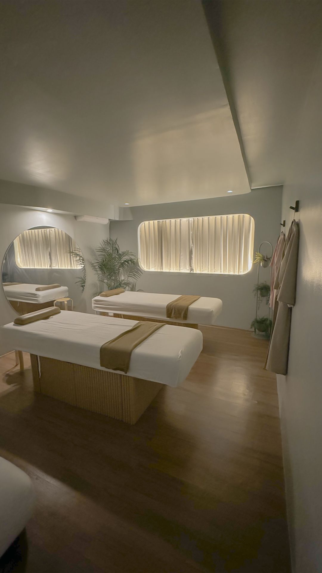 Khozy Lounge Makati.jpg