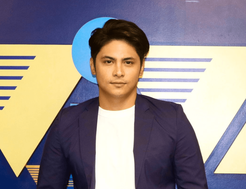 Kiko Estrada (Facebook) .png