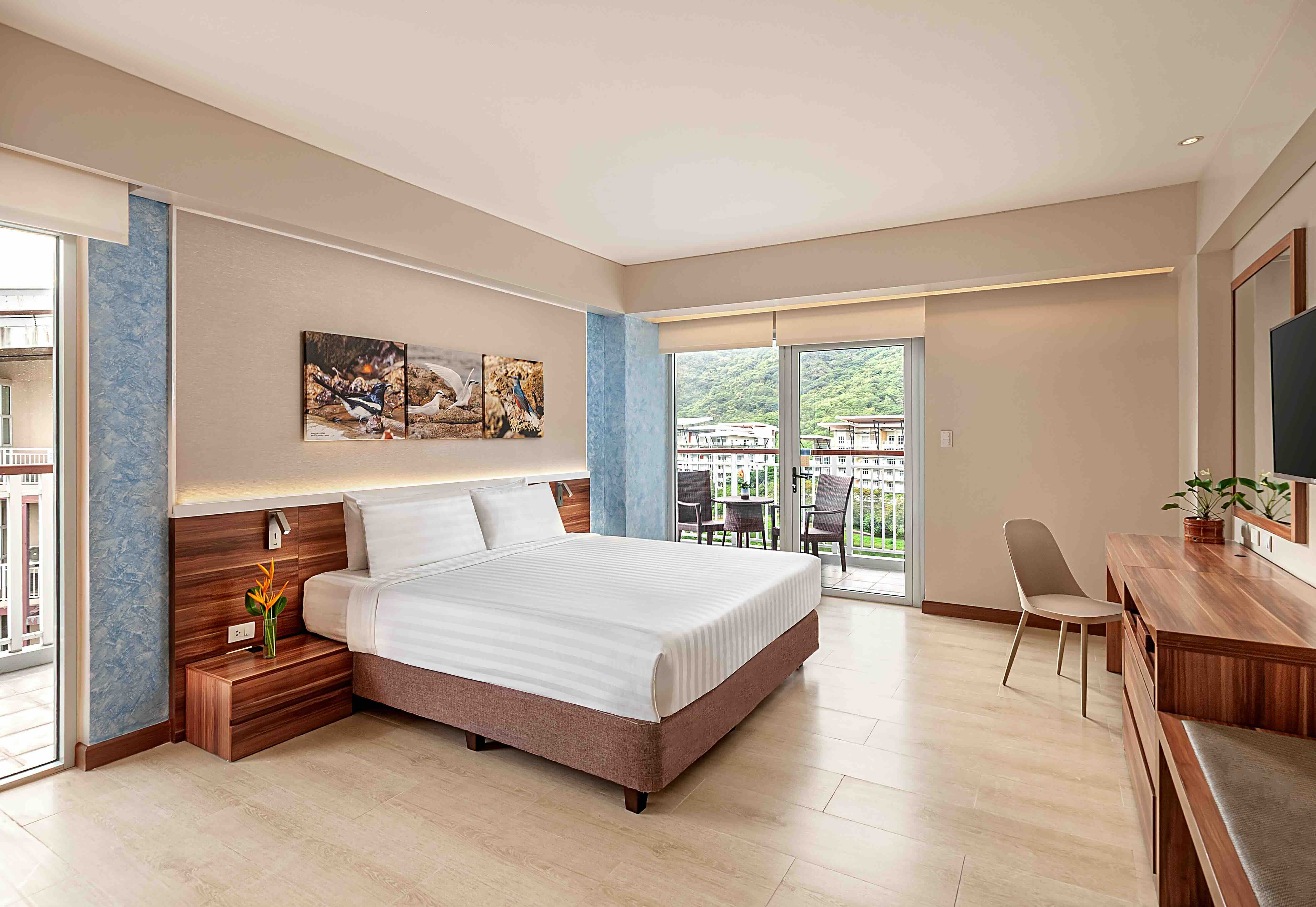 LAGOON VIEW ROOM at Pico Sands Hotel.jpeg