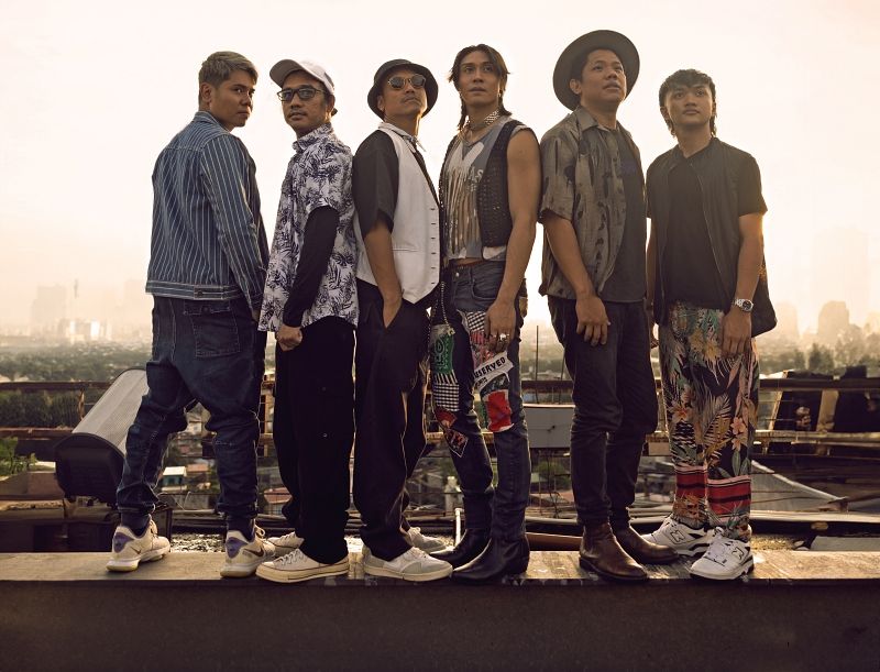 Lily Official group shot.jpg