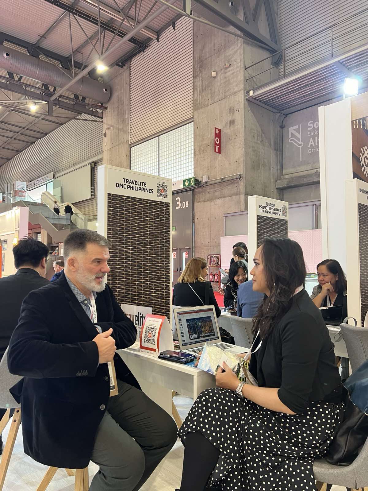 MAKING CONNECTIONS.jpg