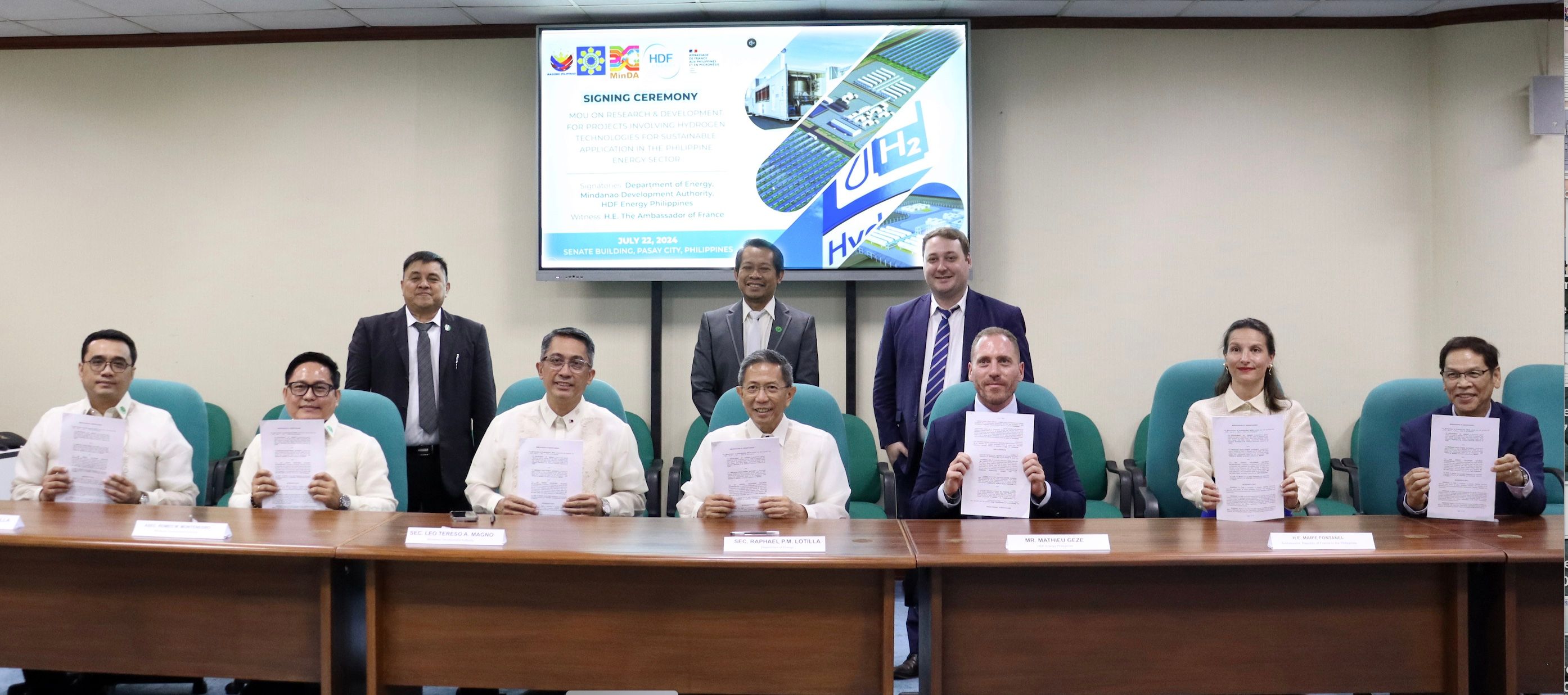 MOU Signing for HDF.jpg