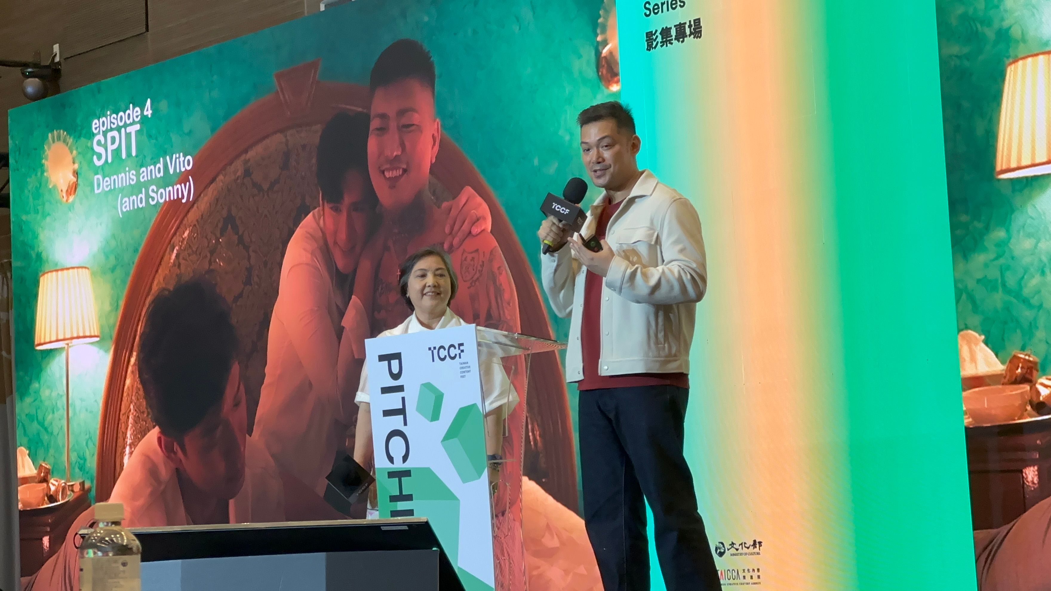 Madonna Tarrayo and Joel Ruiz pitching Love at 310.JPG