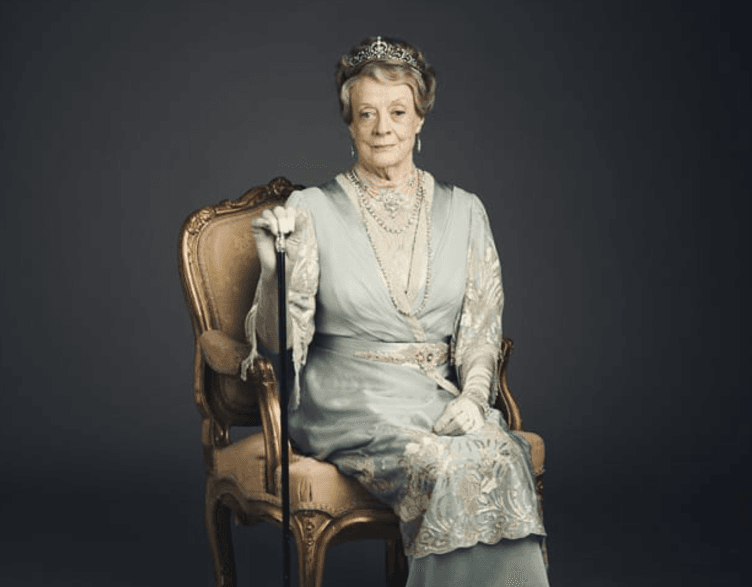 Maggie Smith .png