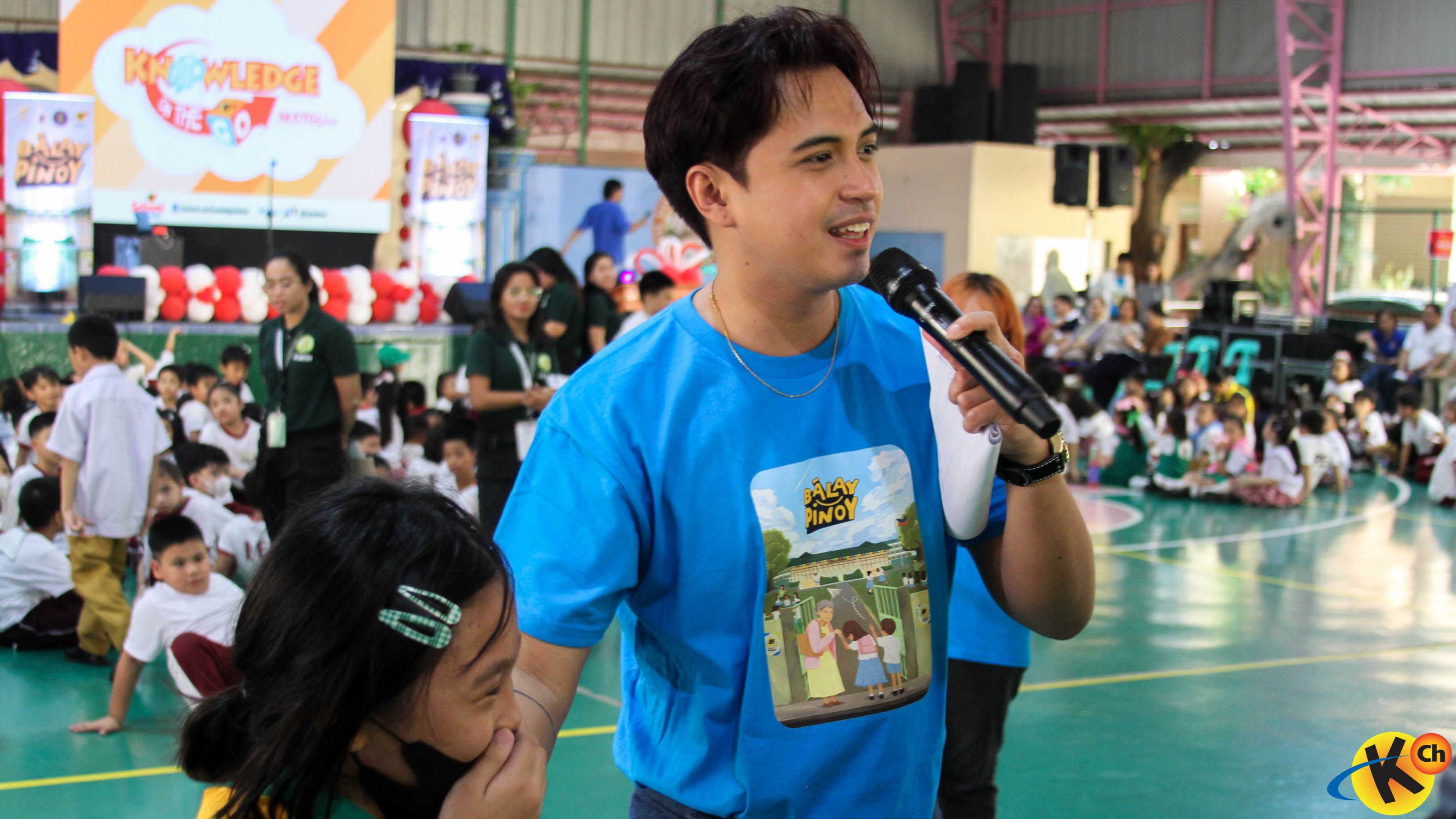 Marlo Mortel at Balay Pinoy School Caravan.jpg