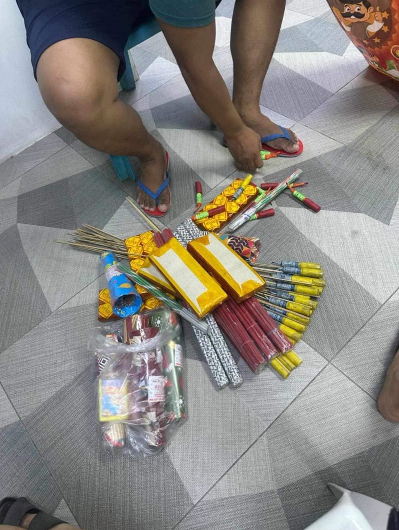 Muntinlupa_firecrackers3.jpg