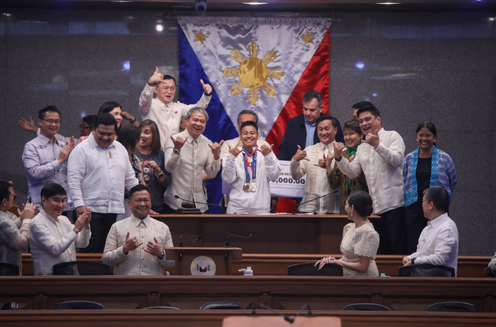 Nesthy at Senate .jpg