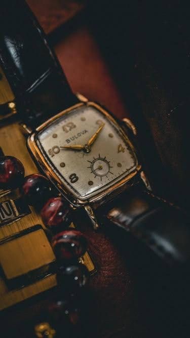 Nico Moreno's Bulova Senator.jpg