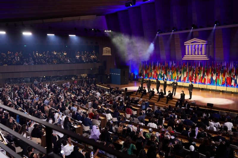 Nov 14, 23 - SEVENTEEN - UNESCO - Session (Full 1).jpg