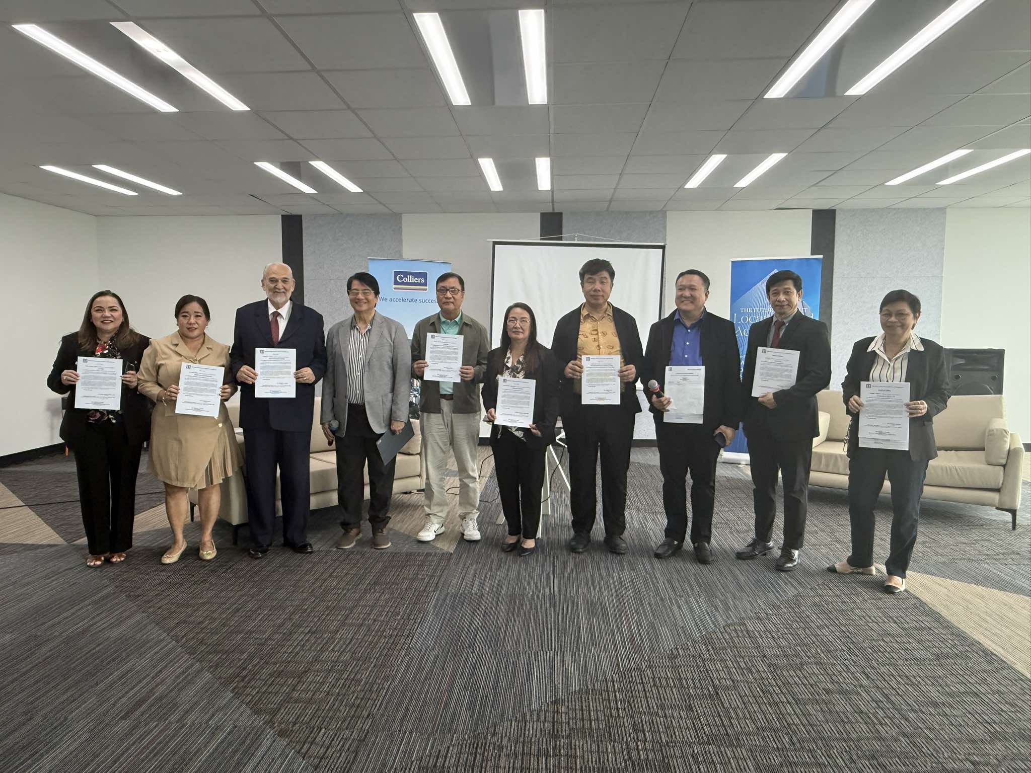 Oathtaking of new 2025 PARA BOT.jpg