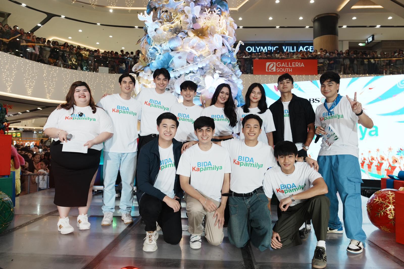 PAMILYA SAGRADO STARS.jpg