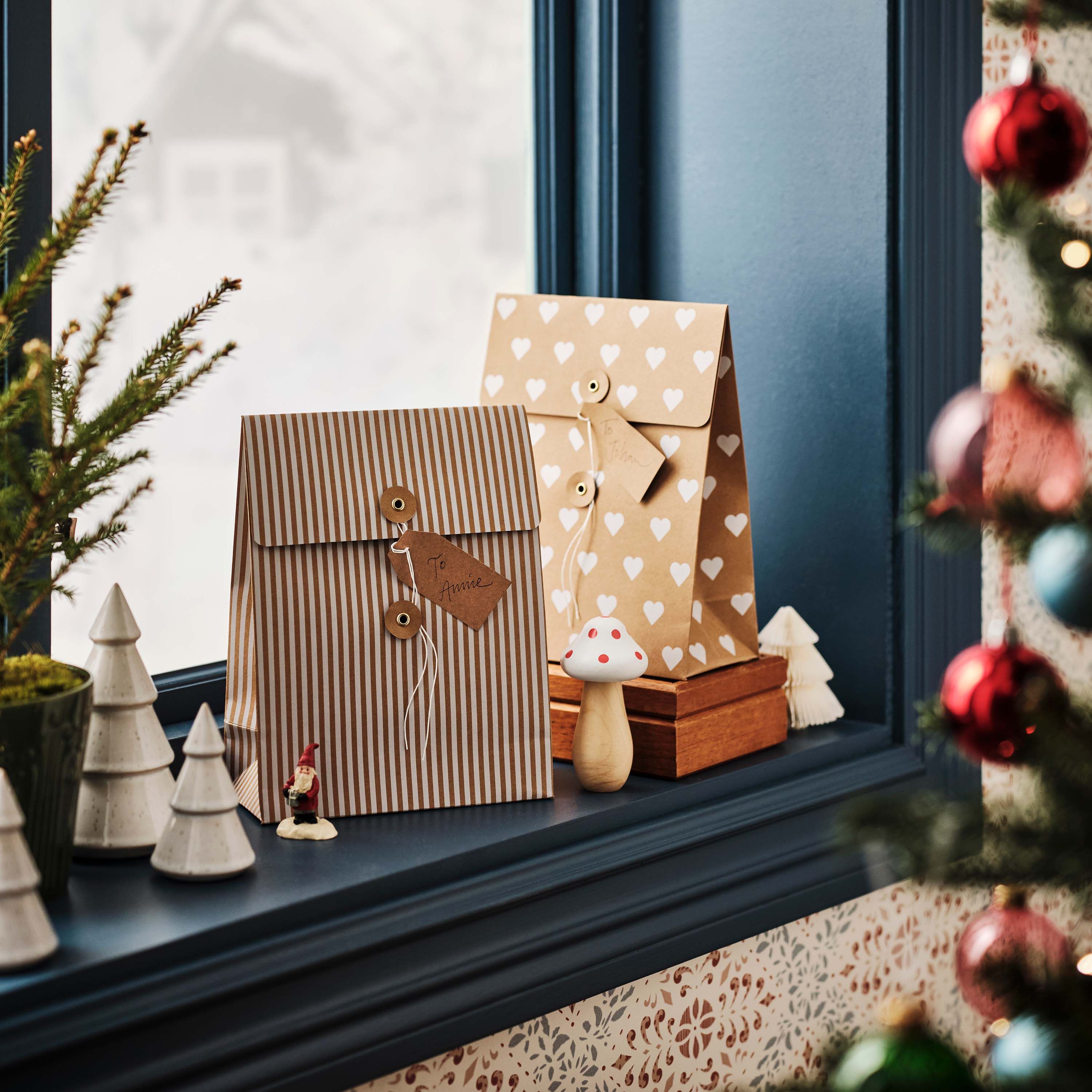 PE957449_VINTERFINT Paper bag brown.jpg