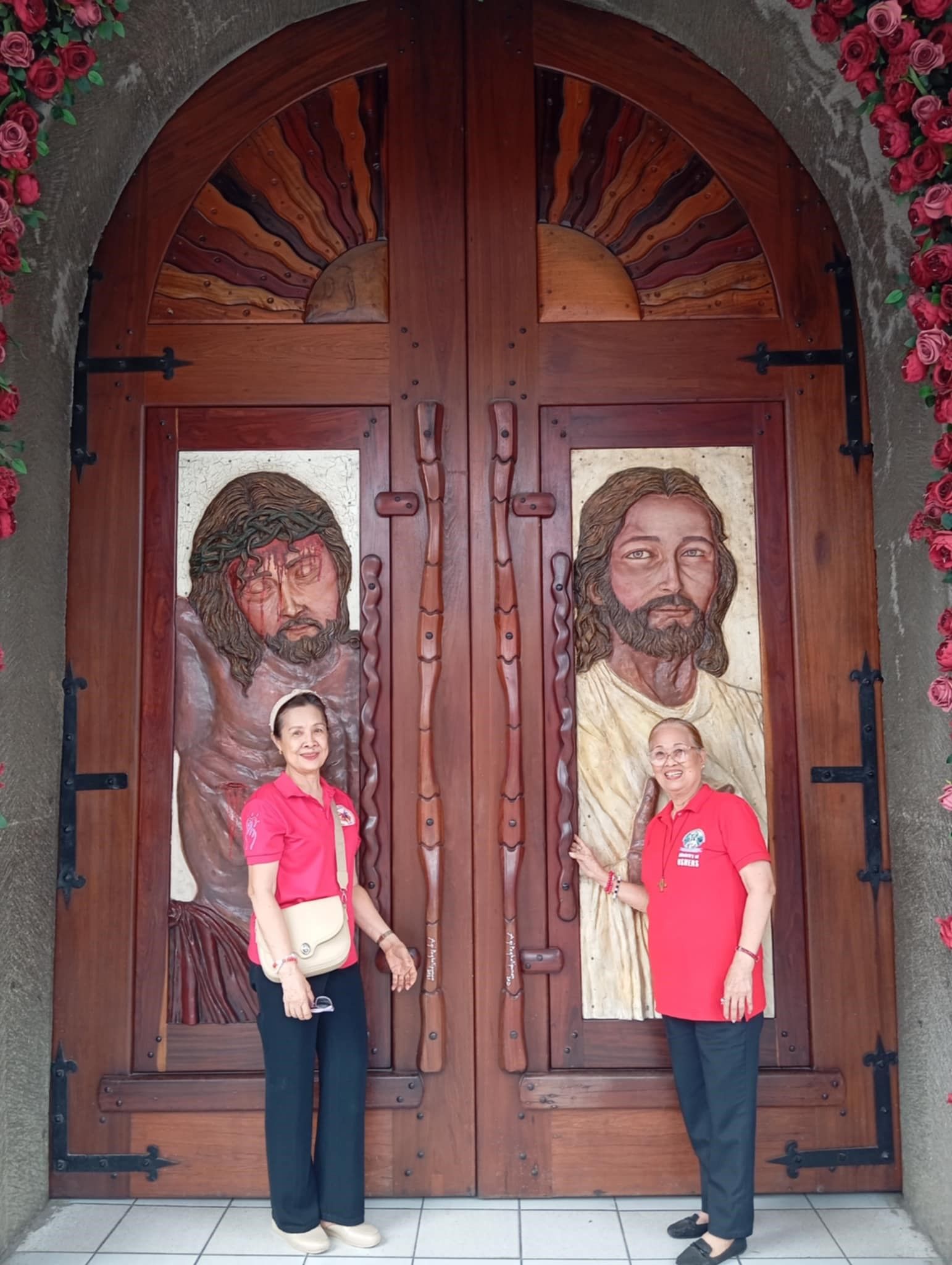 PORTA SANCTA SAN MATEO.jpg