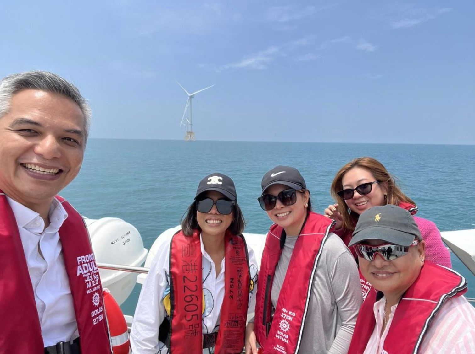 PTIC Taipei with Philippine Delegation.jpg