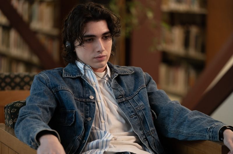 Paradise Still 8.jpg