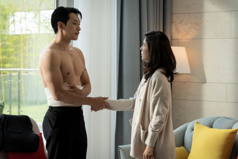 Red Swan Still 2.jpg