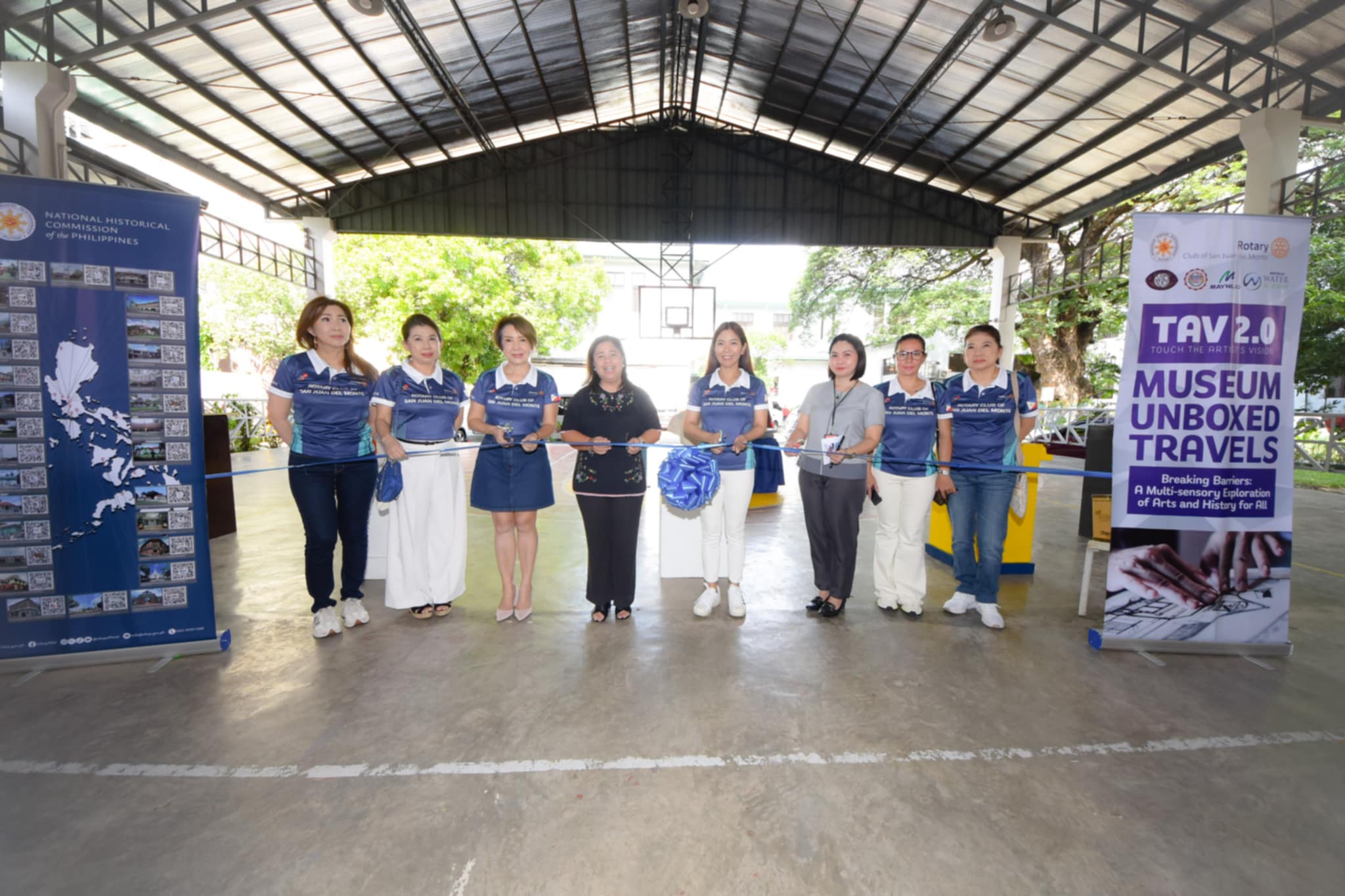 Ribbon cutting NHCP.jfif