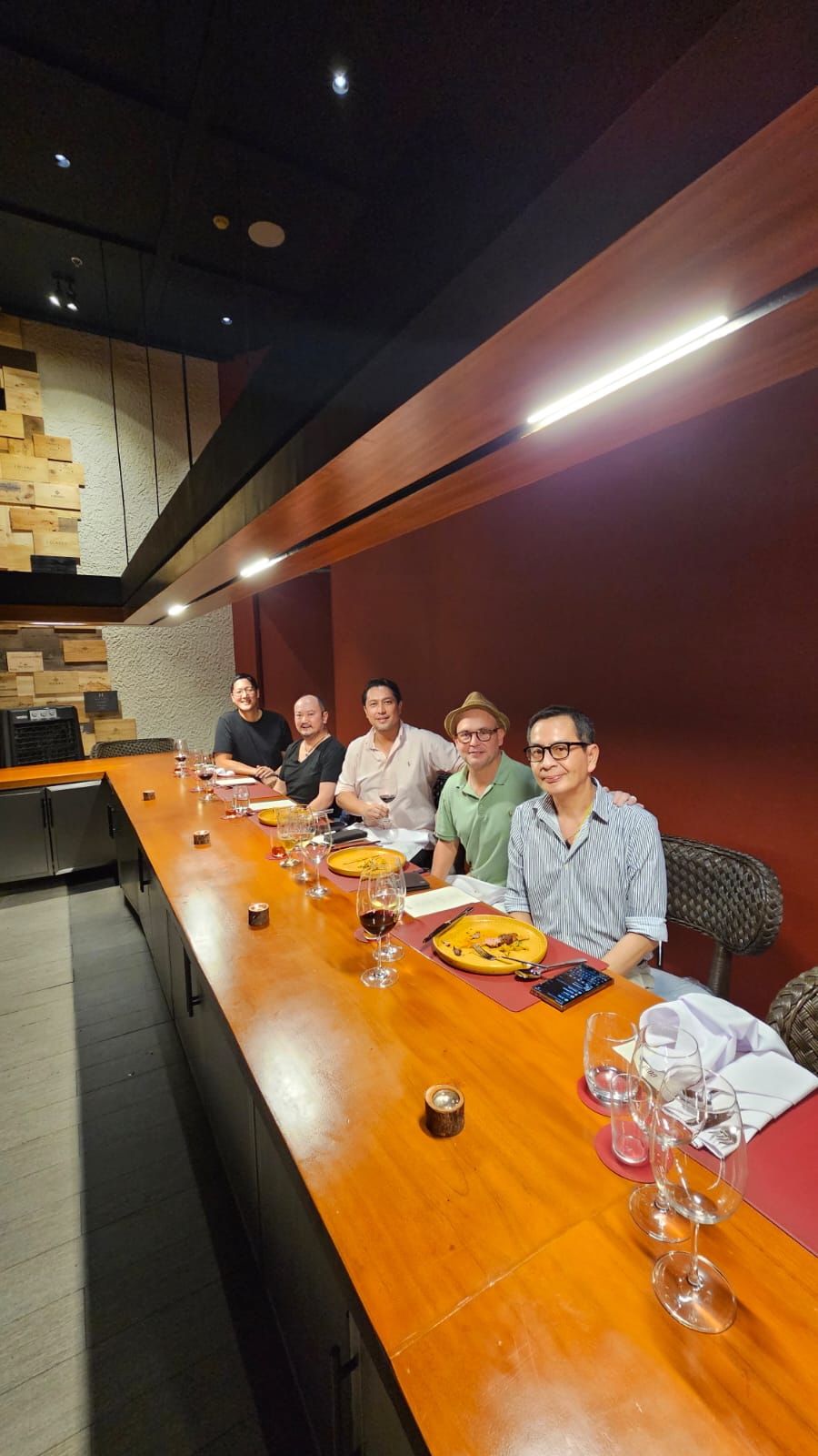 SECRET GATHERING Pictured (L-R) the author, Tinchu Gonzalez, Carlo Calma Lorenzana, Pepper Teehankee, and Angelo Comsti.jpeg