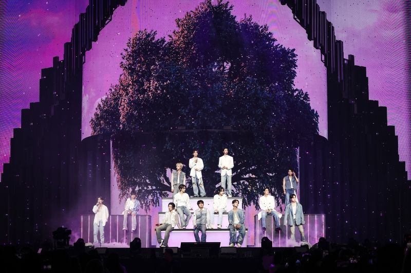 SEVENTEEN_GROUP (1).jpg