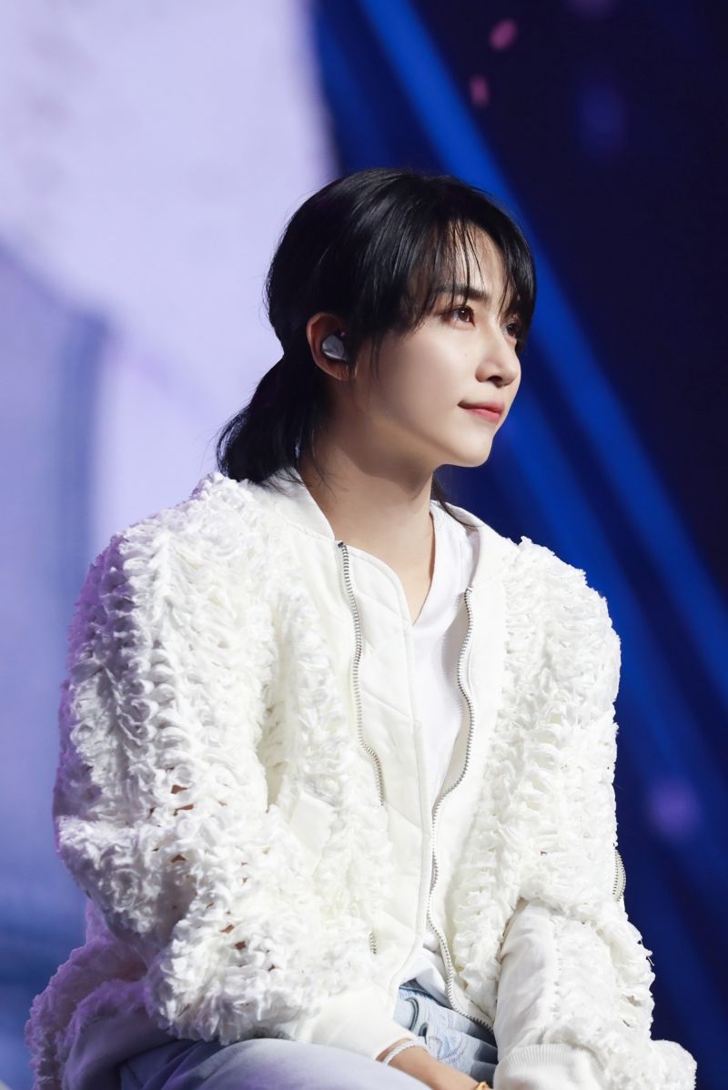 SEVENTEEN_JEONGHAN.jpg