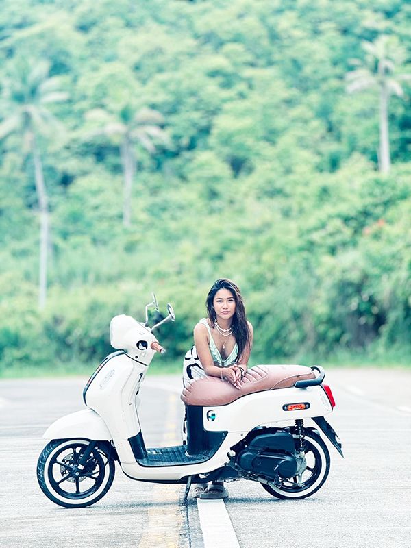 SIARGAO SCOOTER.JPG