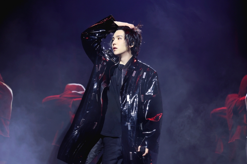 SUGA│Agust D TOUR “D-DAY” the MOVIE13.jpg