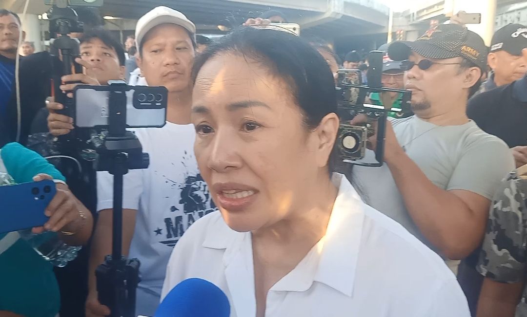 trixie cruz angeles.jpg