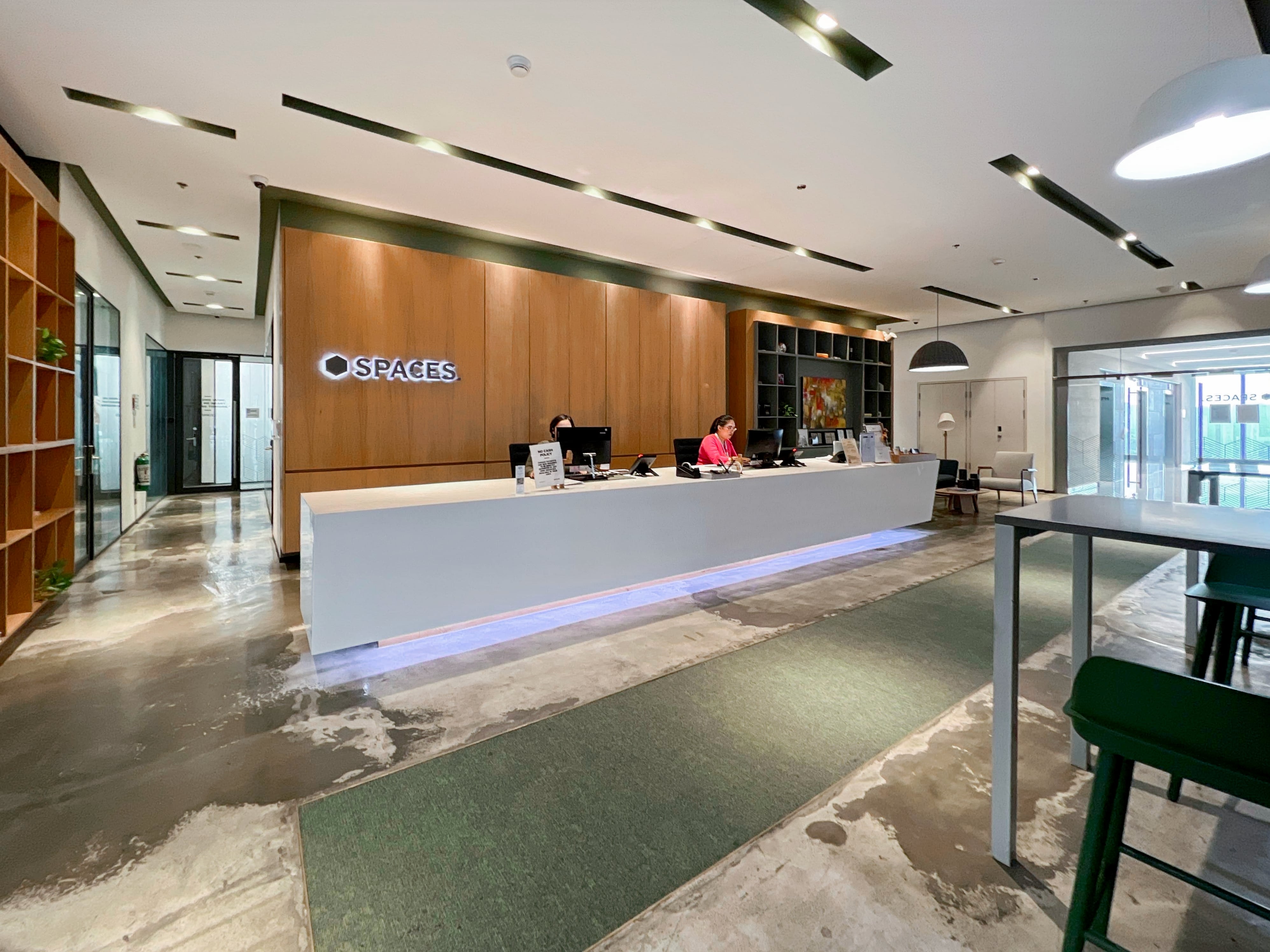 Spaces_WorldPlaza_Philippines_Centre4736_Reception2_LOCATIONHEROIMAGE-min.jpg