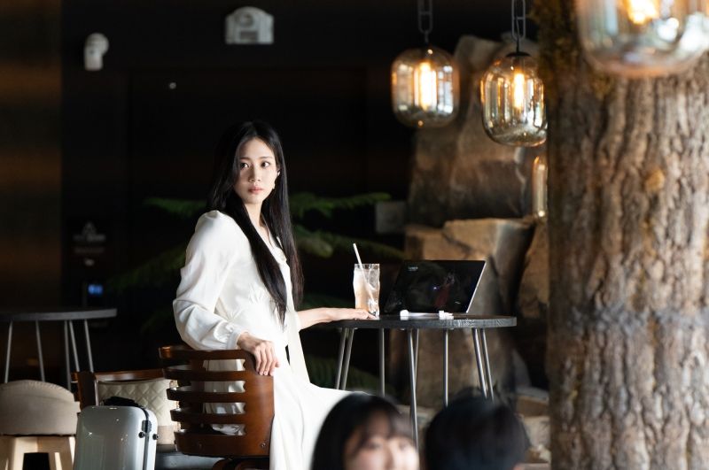 [Still 1] Buried Hearts (Hong Hwa Yeon, Yeo Eunnam).jpg