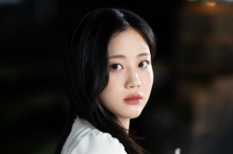 [Still 3] Buried Hearts (Hong Hwa Yeon, Yeo Eunnam).jpg