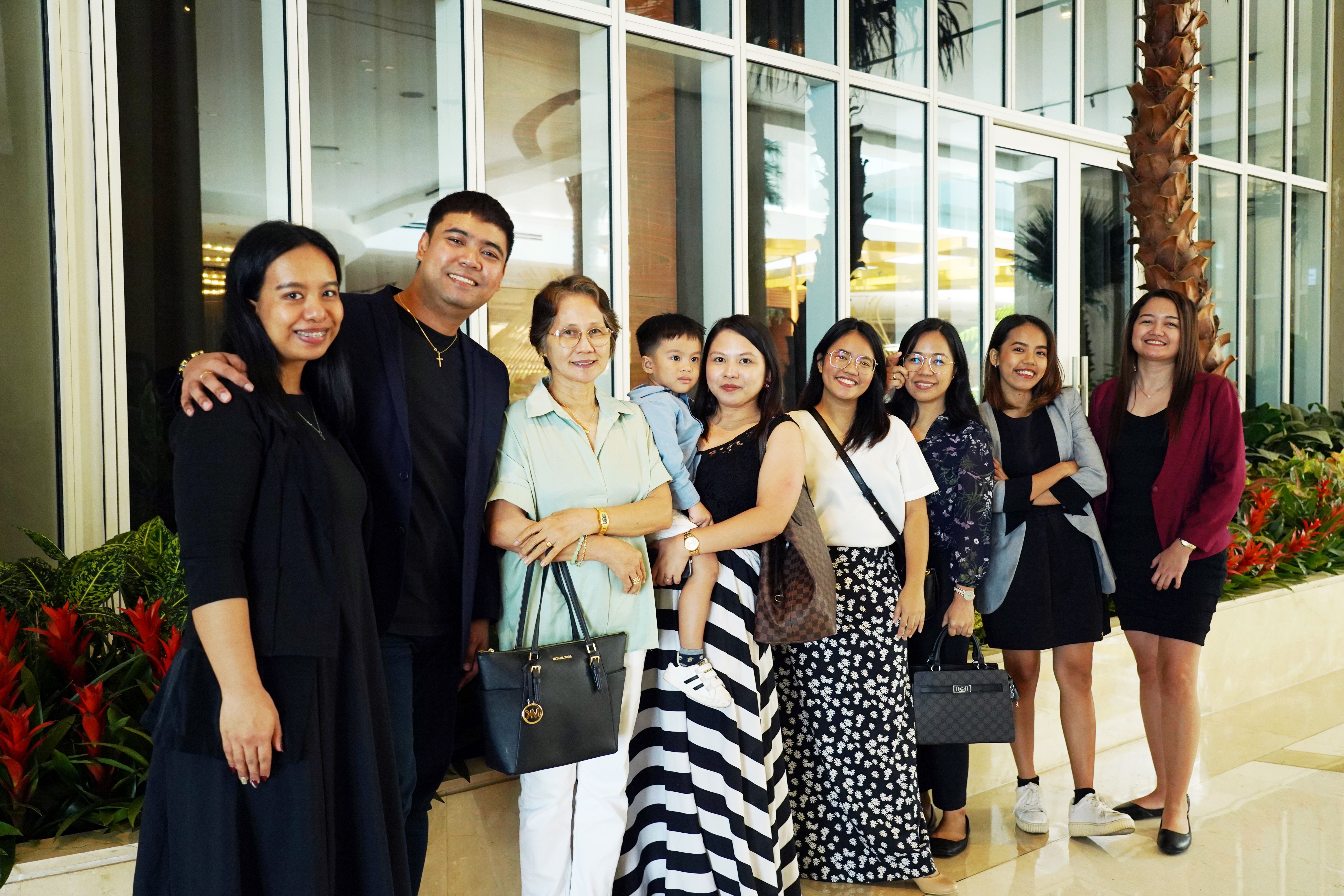 Sun Life Clients with their special Partners for Life at the pre-Miss Saigon luncheon (1).JPG