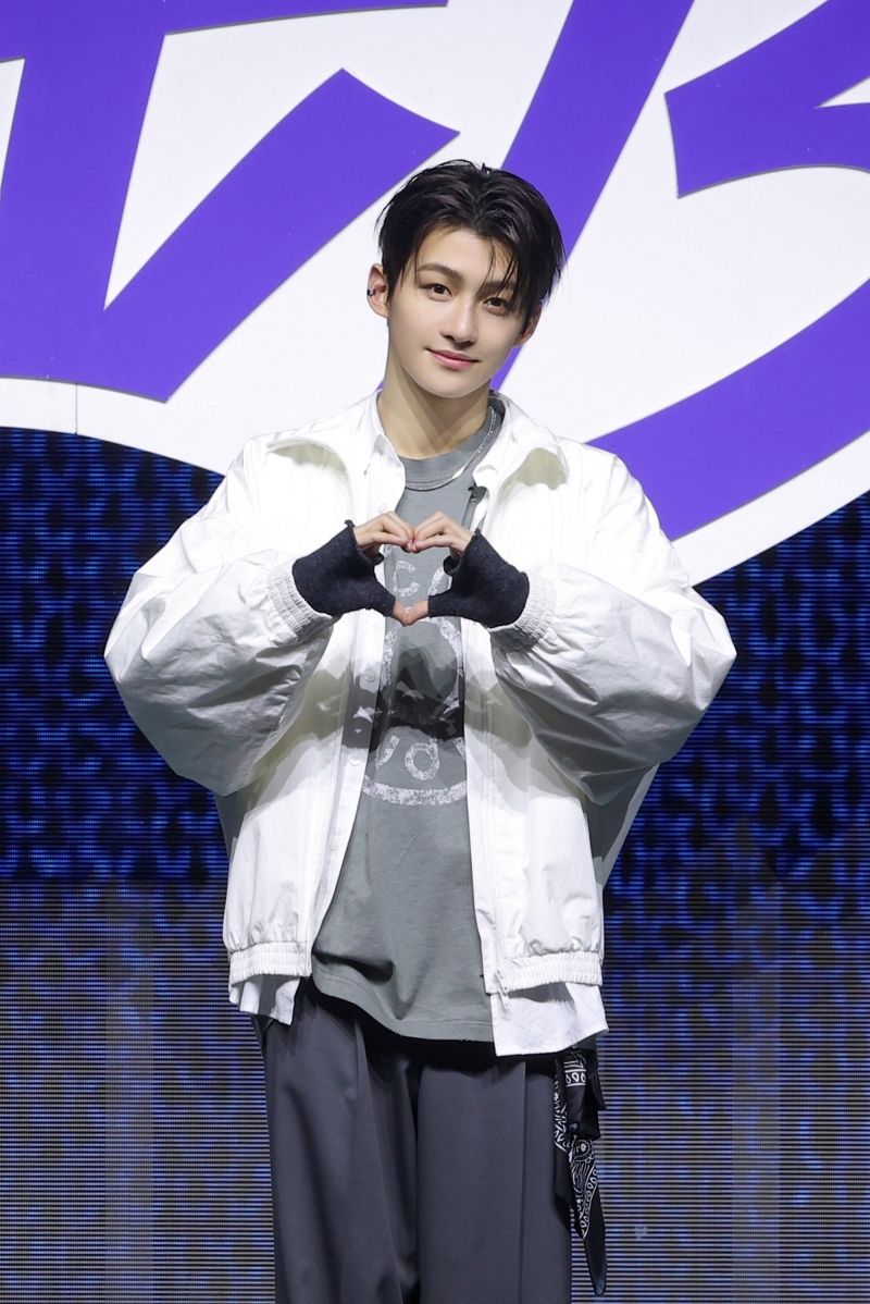 TWS - Last Bell - Media Showcase - JIHOON 3.jpg