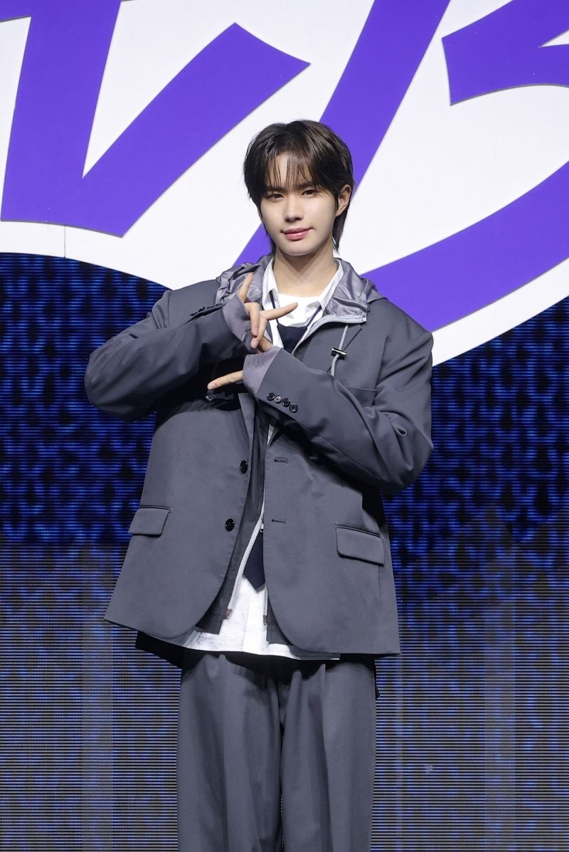 TWS - Last Bell - Media Showcase - KYUNGMIN 2.jpg