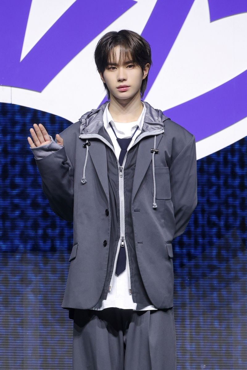 TWS - Last Bell - Media Showcase - KYUNGMIN 3.jpg