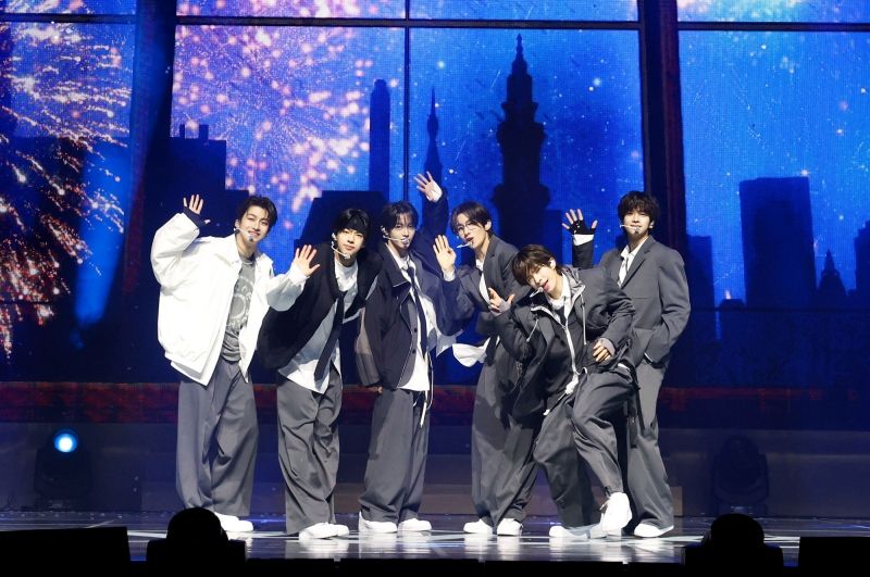 TWS - Last Bell - Media Showcase - PERFORMANCE 1.jpg