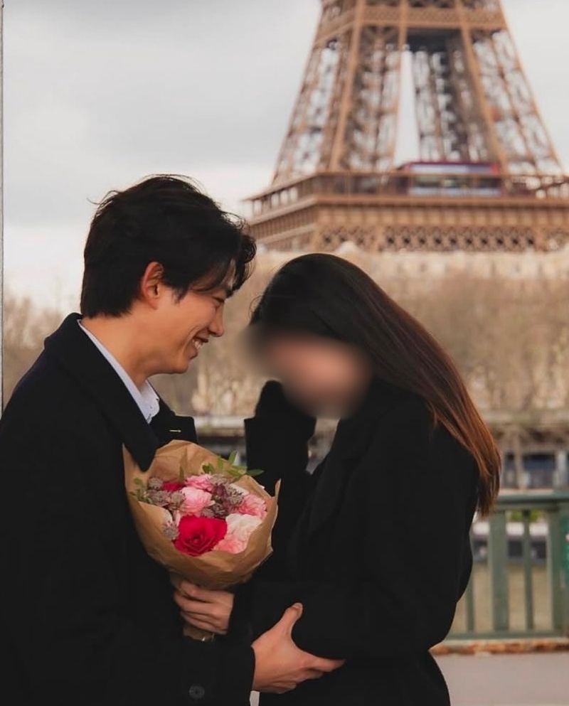 Taecyeon_Paris (2).jpg