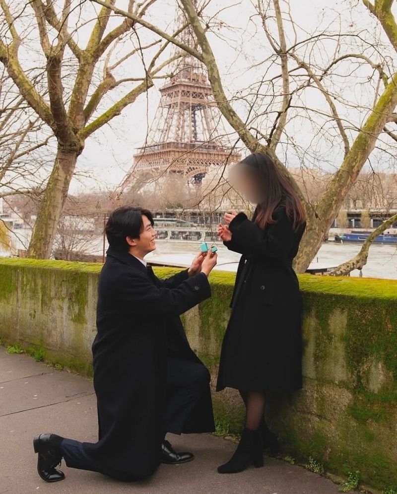 Taecyeon_Paris (3).jpg