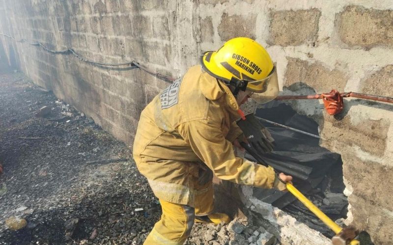 TaguigFire_Gibson Shoes Fire Brigade Volunteers.jpg