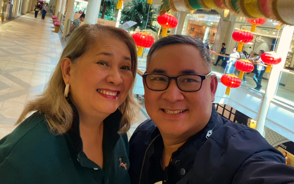 Tessie Tomas and his Robin Tomas (Facebook) .png