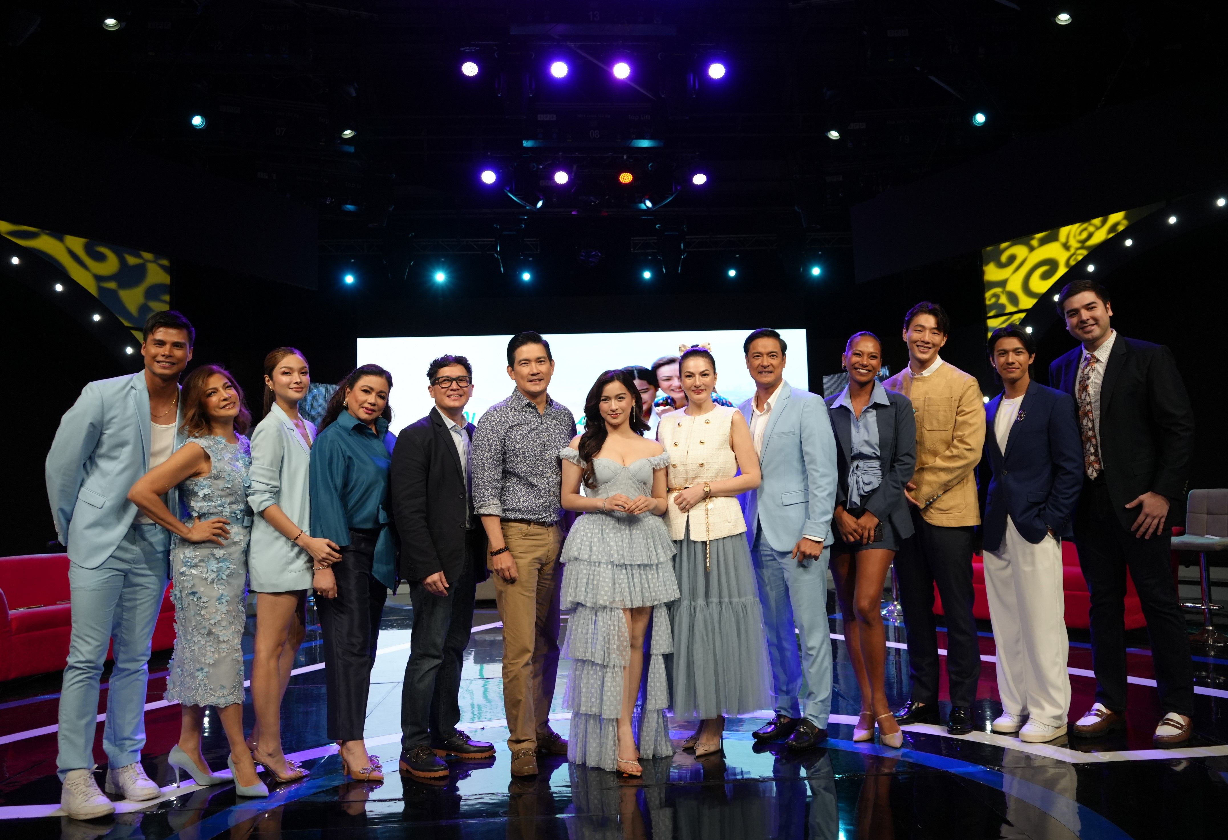 The cast of Abot-Kamay Na Pangarap.JPG