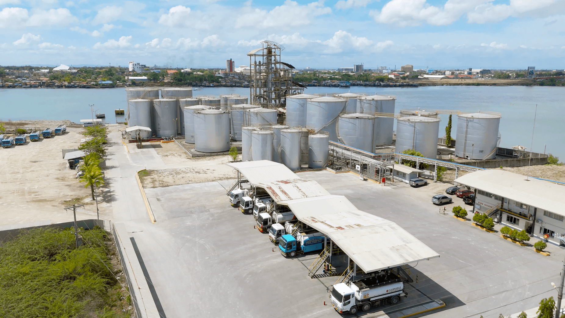 Topline Depot_Silos.png