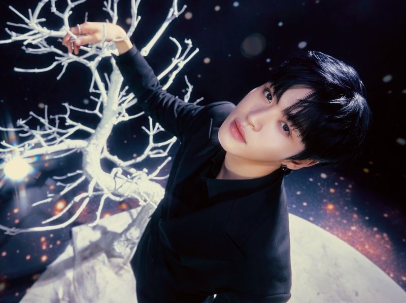 UNIVERSE_YOUTH DEFICIENCY_A-MIN.jpg