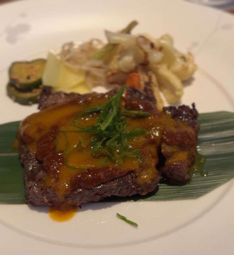 US PRIME dry-aged ribeye yakimono, served with a bold anticucho sauce and assorted oshinko.jpg