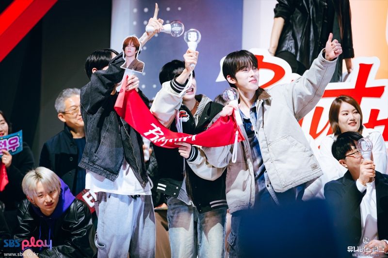 UniverseLeague (5).jpg