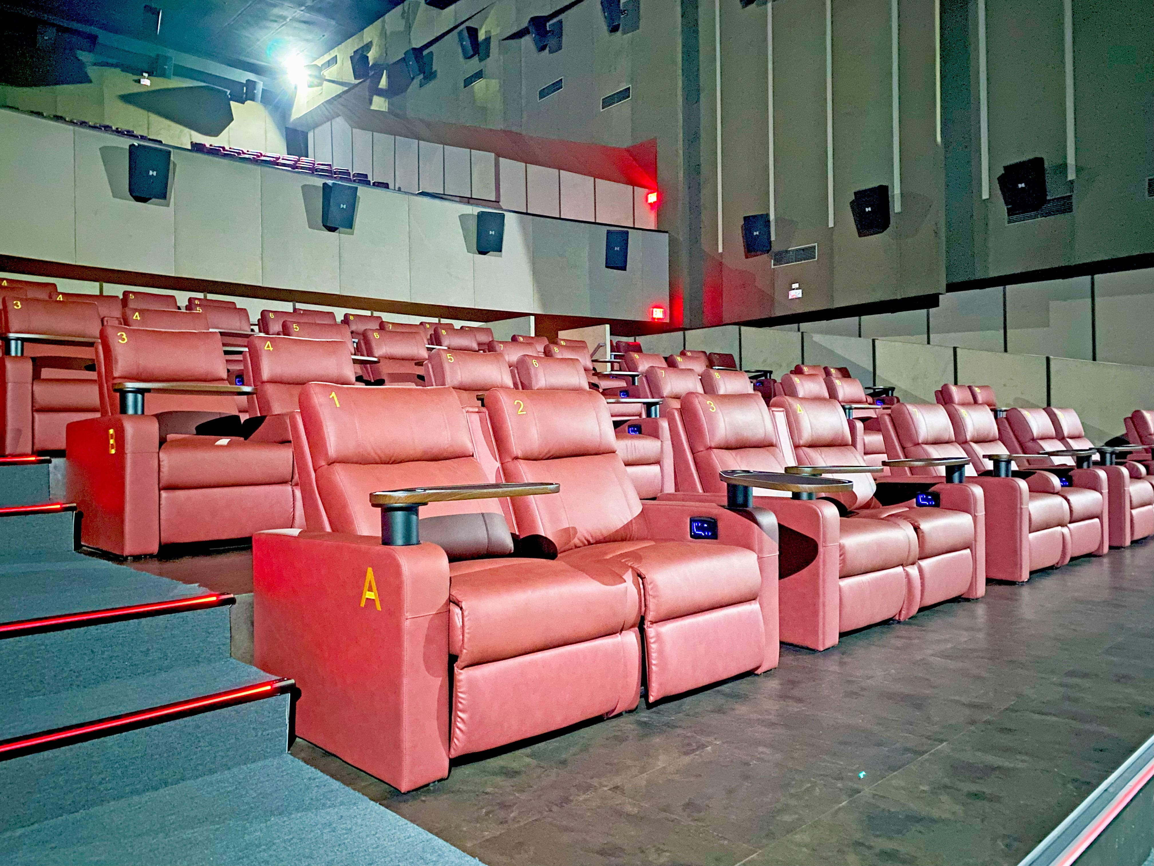 VIP-CINEMA1-min.jpg