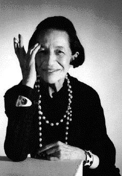 VISIONARY Vogue editor-in-chief Diana Vreeland.jpg