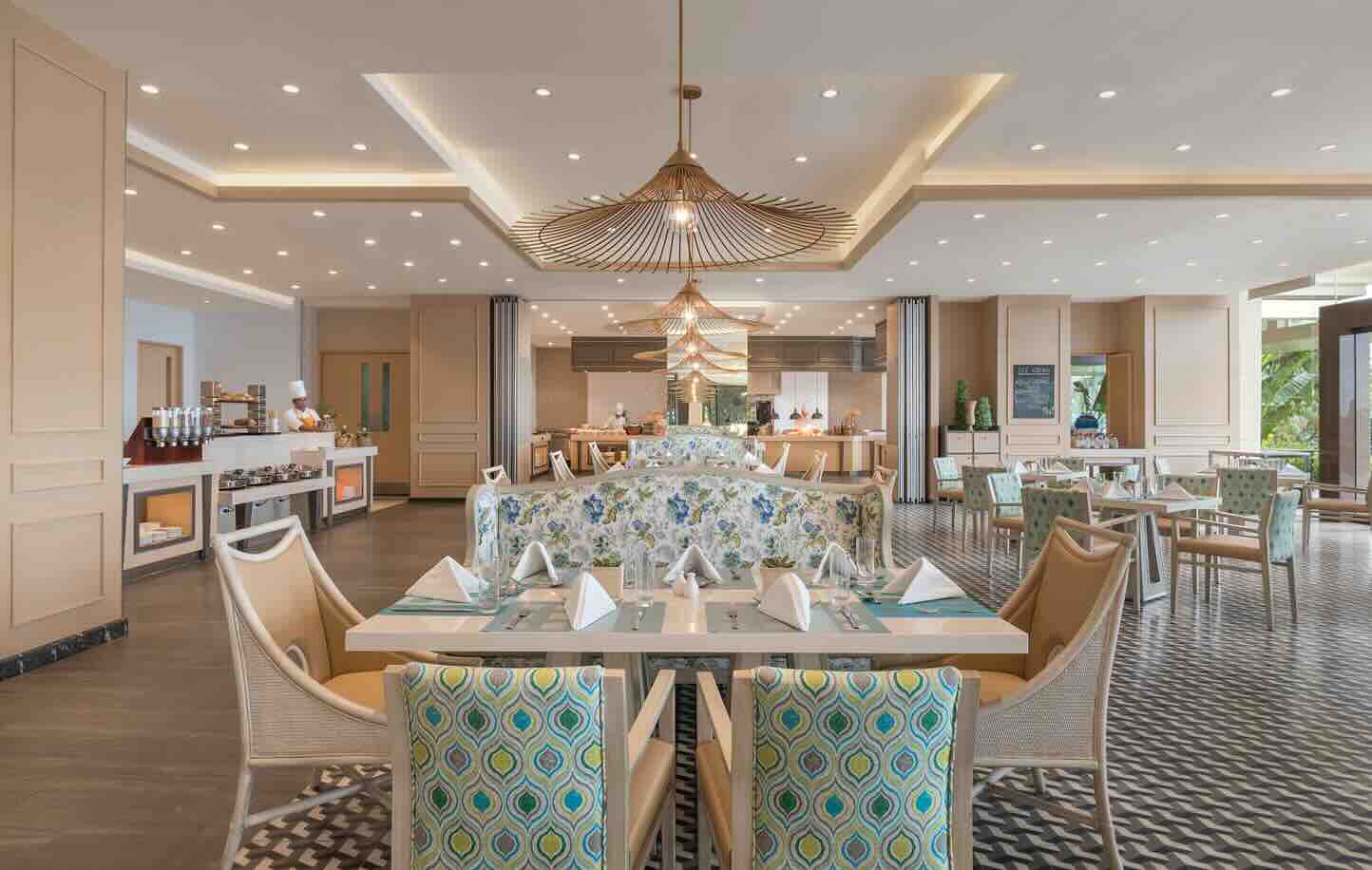 Veranda Restaurant is National Ecolabelling Programme – Green Choice Philippines (NELP-GCP) certified, with 33% of its à la carte menu locally sourced..jpeg