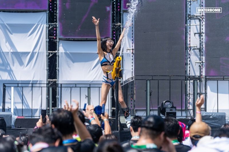 WaterbombKorea (1).jpg