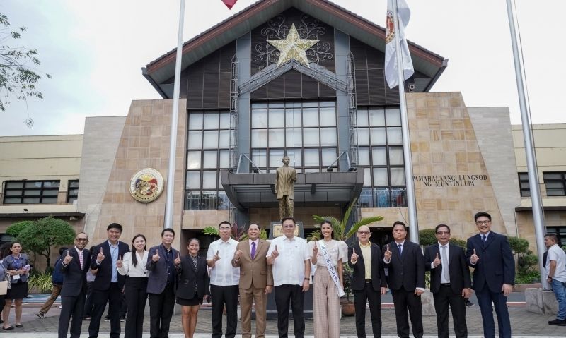 WinWynMarquez (3).jpg