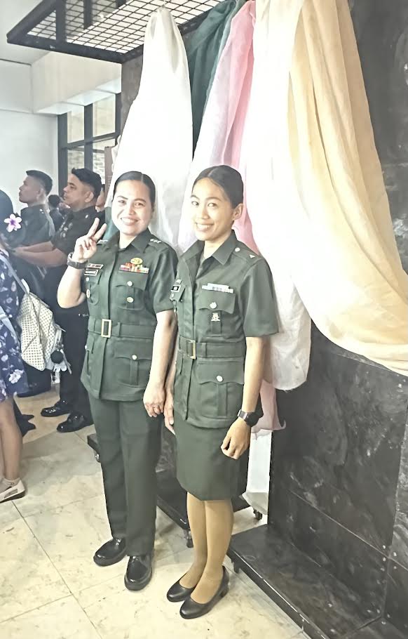 Wishing us happy shopping at Bayo.jpg